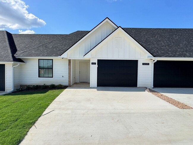 Building Photo - 14574 CR 2191