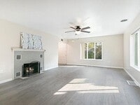 Building Photo - 117 N 28th Ave