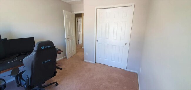 Building Photo - Beautiful 3 bedroom home for rent!