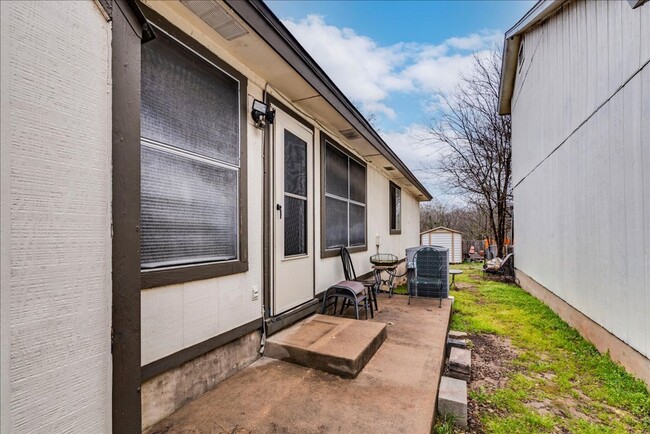 Building Photo - 14030 Merseyside Dr