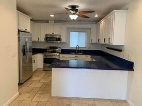 Building Photo - 7229 Fay Ave