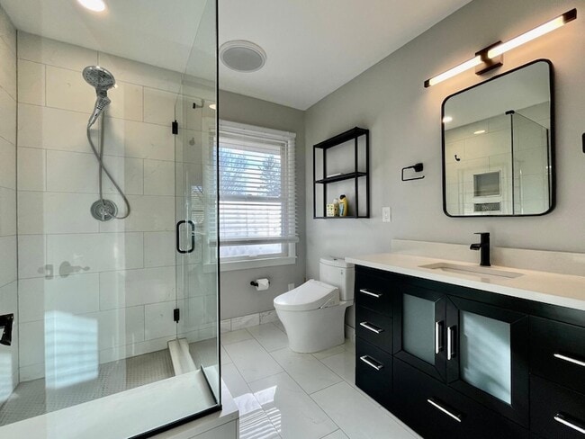 Building Photo - 17620 8th Ave N