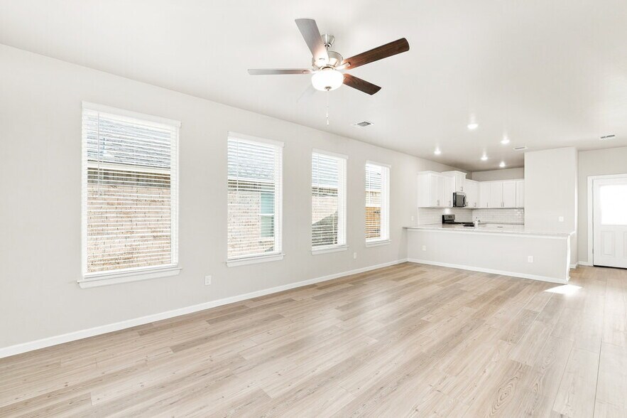 Building Photo - 12720 Carrara Ln