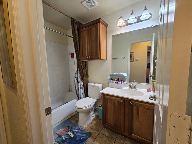 Building Photo - 1813 Slate Creek Dr