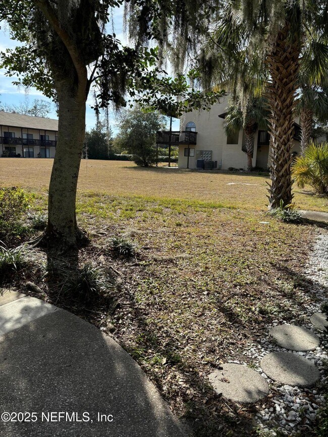 Building Photo - 1255 Ponce Island Dr