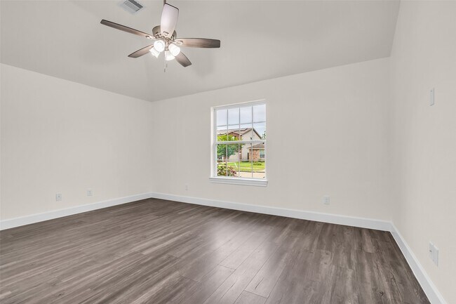 Building Photo - 11919 Prosperity Point Dr