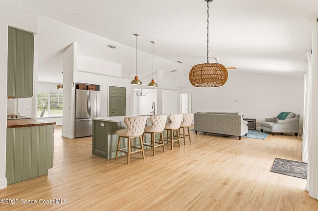 Building Photo - 1017 Homewood Ave