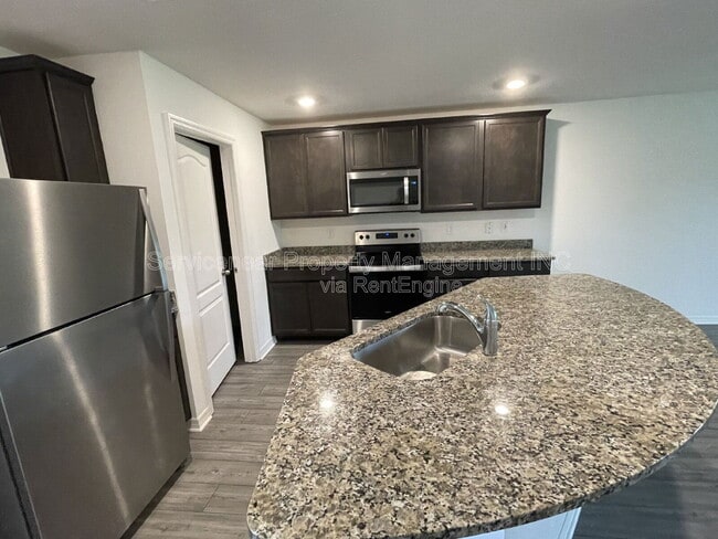 Building Photo - 5379 Companion Ln