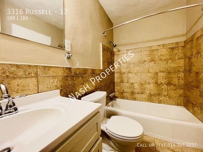 Building Photo - $850 - 1 Bed / 1 Bath apartment in Compton...