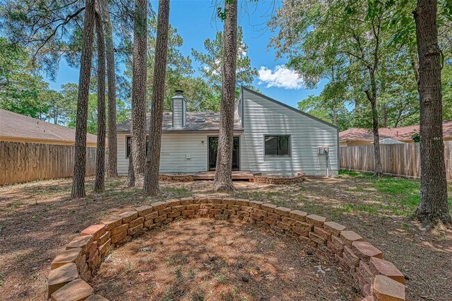 Building Photo - 12 Field Flower Ct