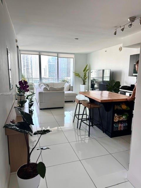 Building Photo - 90 SW 3rd St