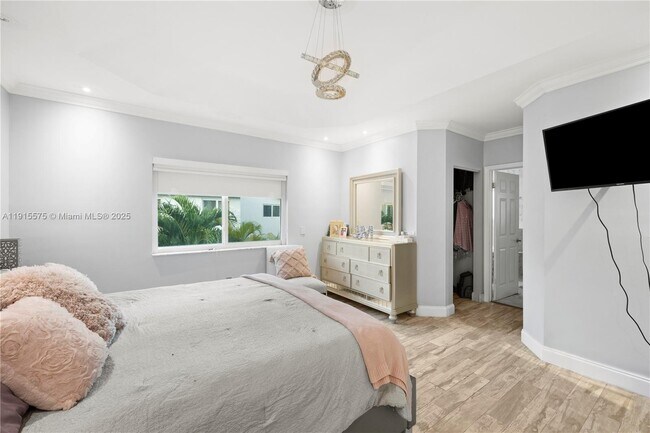 Building Photo - 11243 NW 58th Terrace