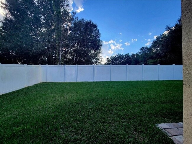 Building Photo - 412 Summerlyn Dr