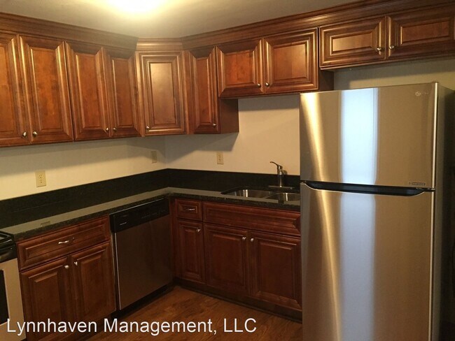 Building Photo - 1336 W 38th St