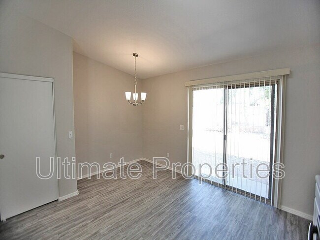 Building Photo - 20748 N 93rd Ln