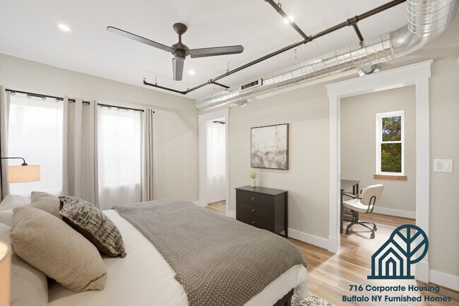Building Photo - Furnished 2-Bedroom, 2-Bath Apartment on Connecticut St