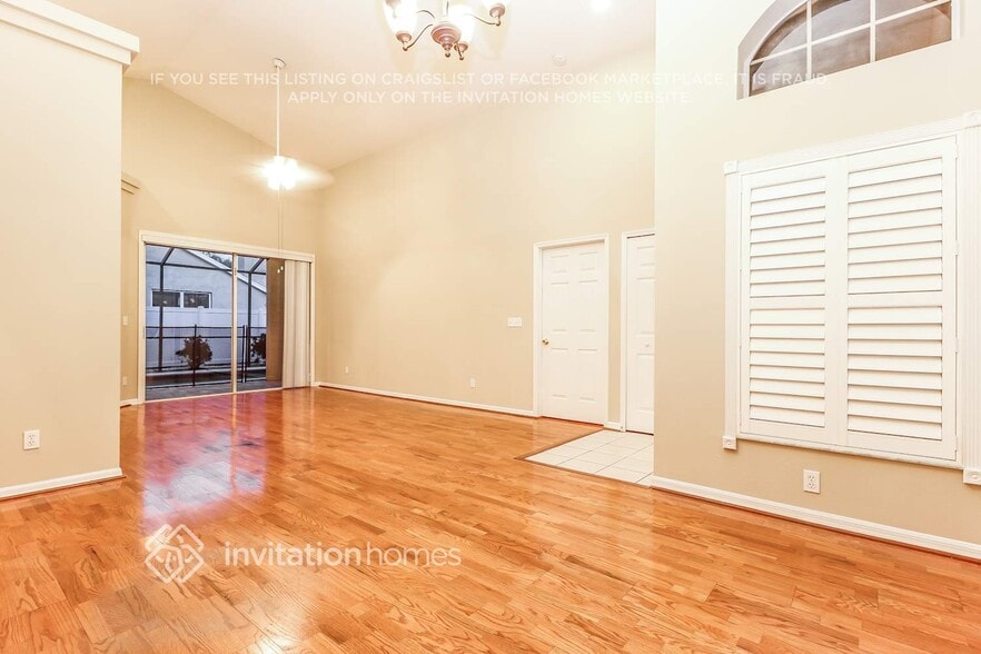 Building Photo - 1962 Wood Brook St