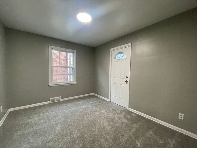 Building Photo - 3537 Daleford Rd