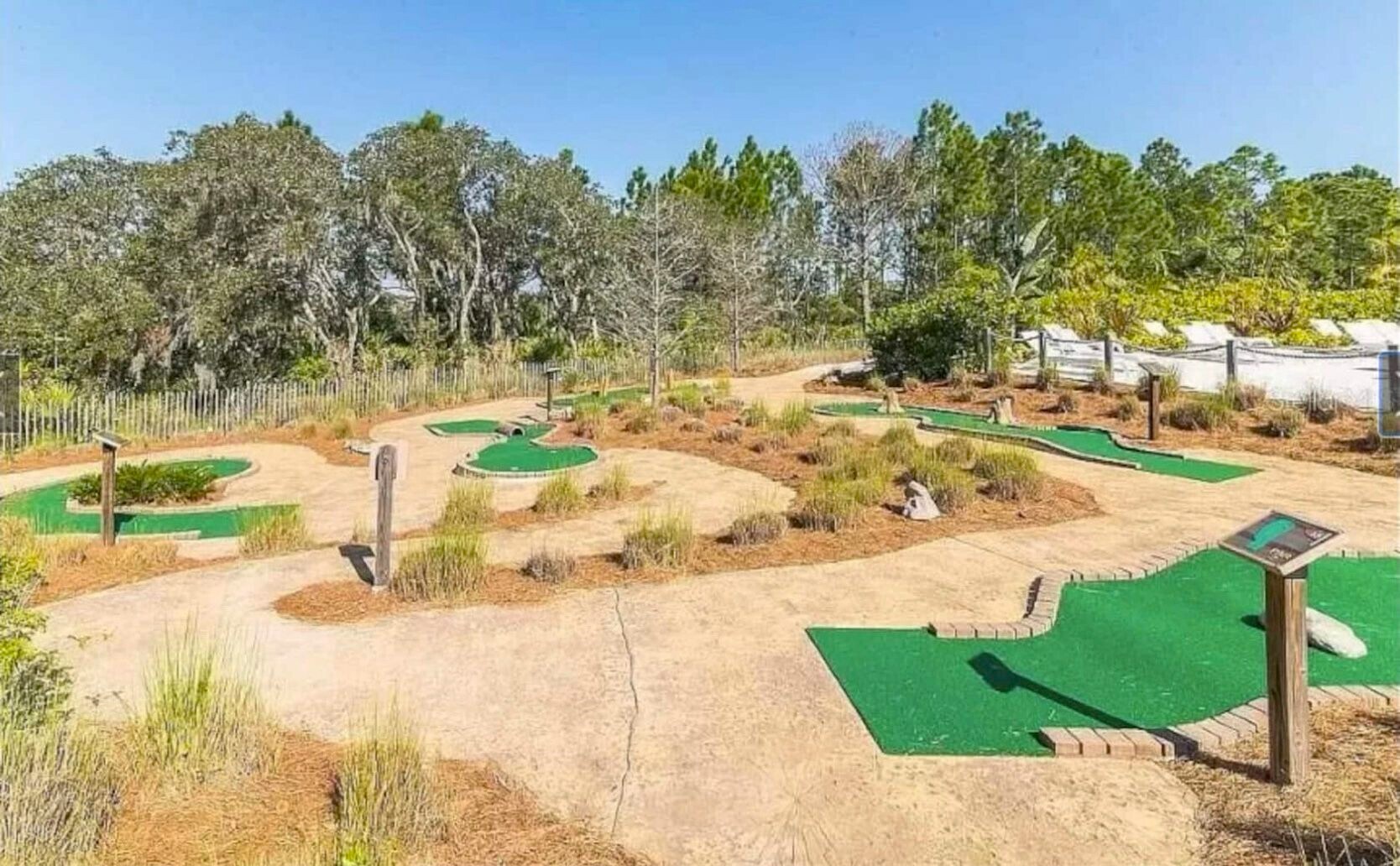 Building Photo - 821 Benoi Dr