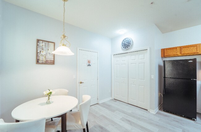 Building Photo - 7525 Bliss Way
