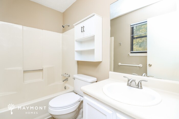 Building Photo - 2640 Trail Creek Cir