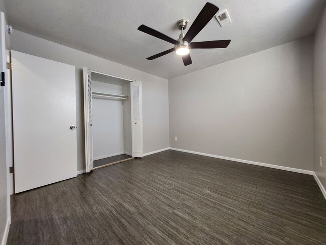 Building Photo - 3501 Baltimore Ave