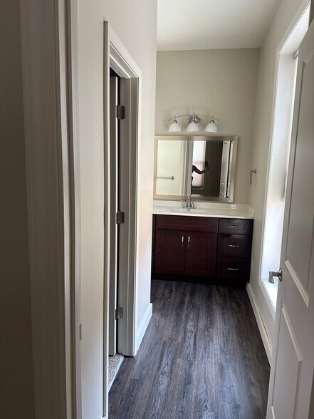 Attached Master Bathroom with Walk-in Closet - 107 W Wisconsin Ave