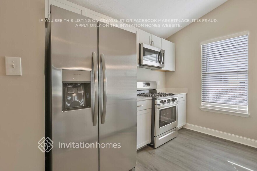 Building Photo - 5392 Medena Way