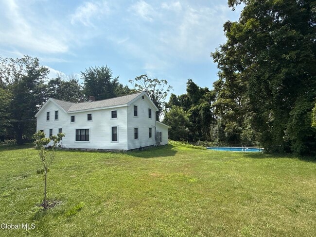 Building Photo - 2147 Rowley Rd