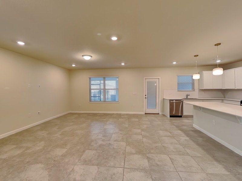 Building Photo - 4079 Feather Tree Dr