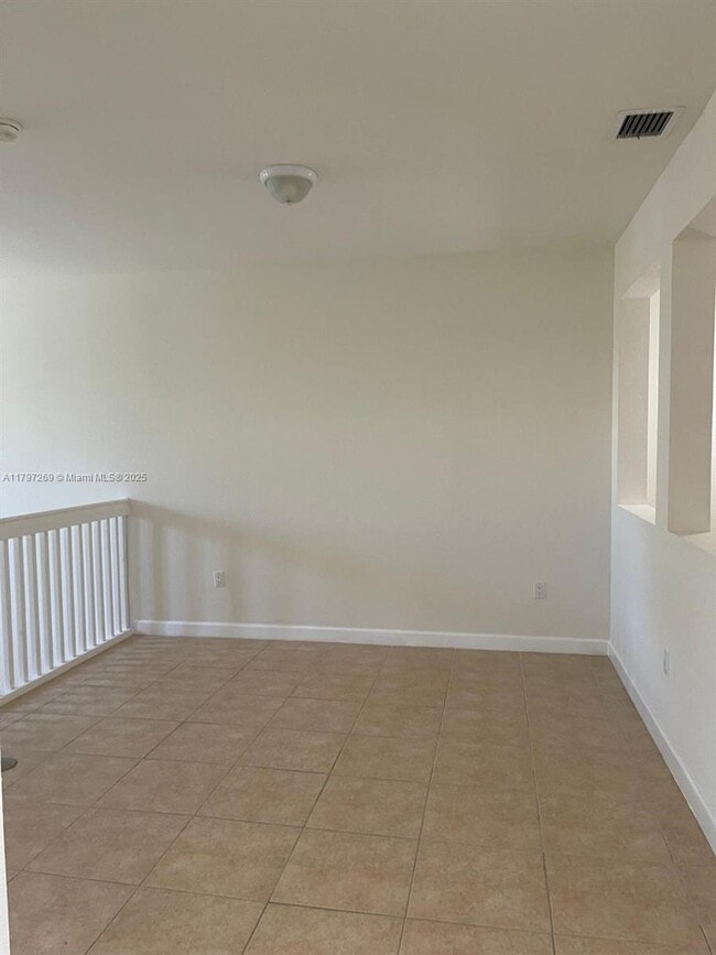 Building Photo - 11432 NW 75th Terrace