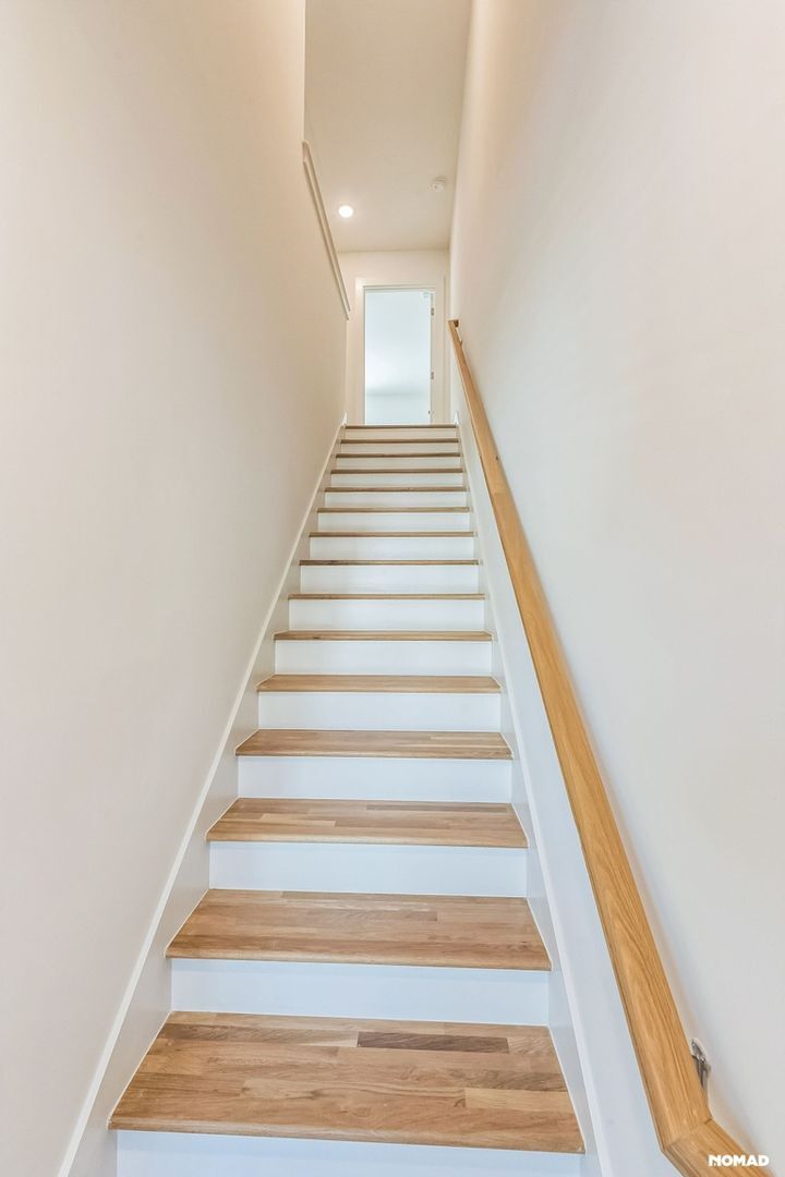 Building Photo - 550 Markham St