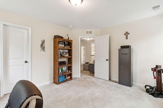 Building Photo - 4 Bedroom, 2.5 Bathroom Home in The Refuge at Ravenel - Ravenel