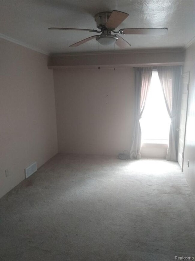 Building Photo - Historic Carriage Town Home for Rent – 3 B...