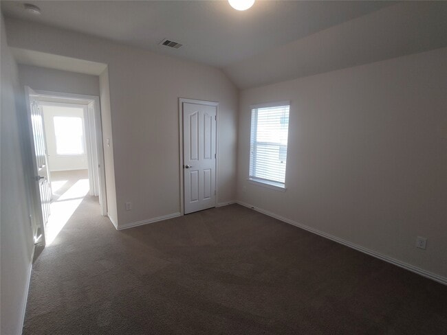 Building Photo - 24623 Forest Canopy Dr