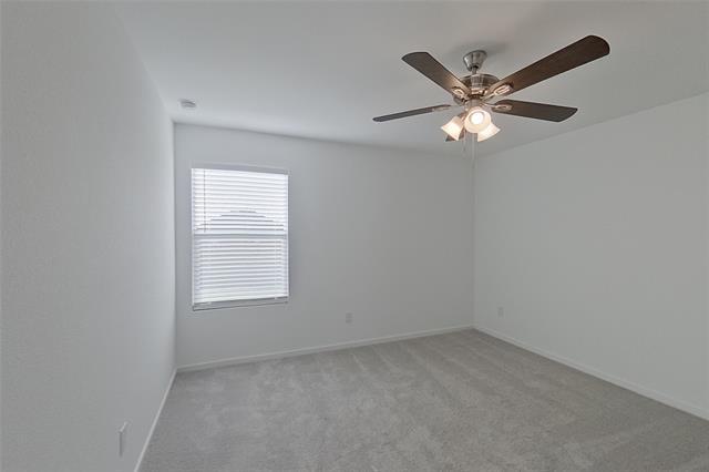 Building Photo - 831 Ginkgo Wy