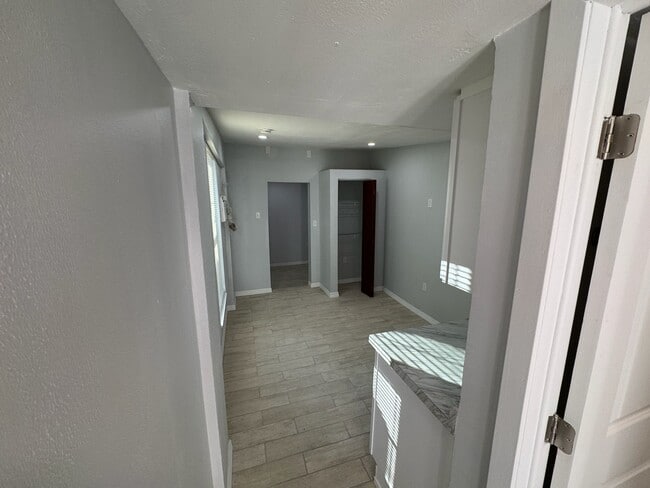 Building Photo - 911 NW 62 Ave