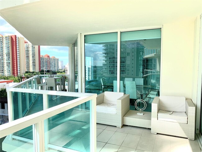 Building Photo - 250 Sunny Isles Blvd