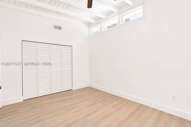 Building Photo - 4134 Ventura Ave