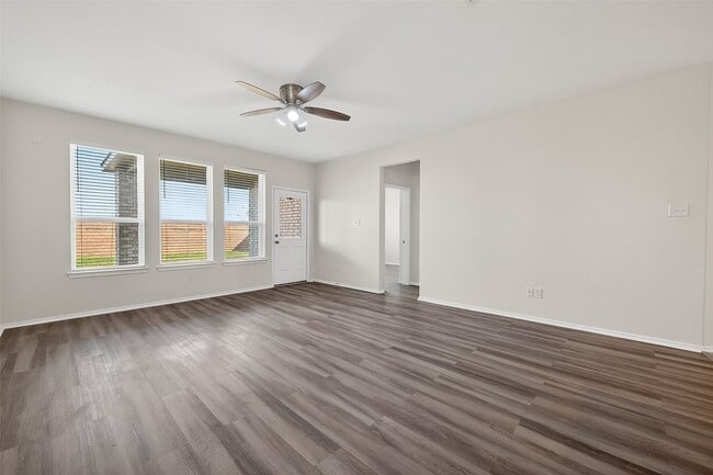 Building Photo - 7454 Sunlit Hbr Dr