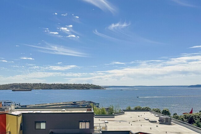 Building Photo - 2929 1st Ave