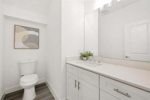 Building Photo - 5609 Woodlands Dr