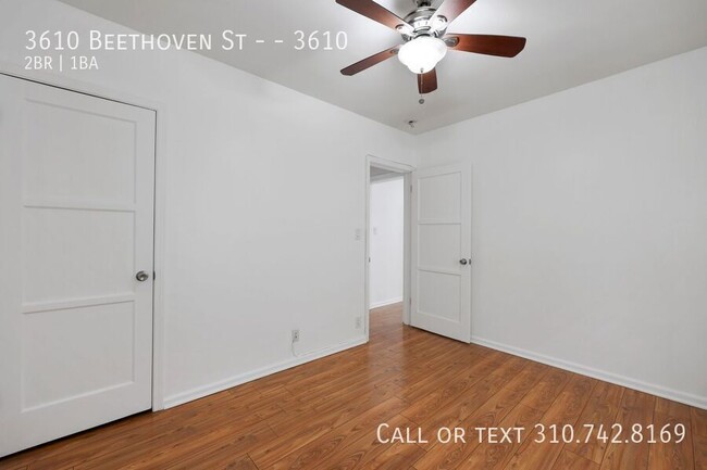 Building Photo - 3610 Beethoven St