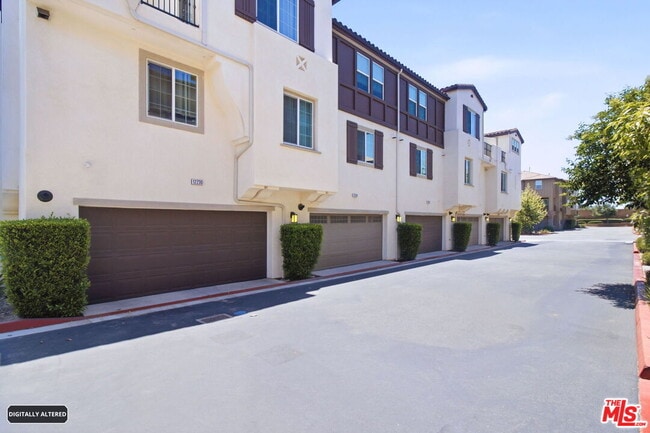 Building Photo - 12228 Veranda Dr