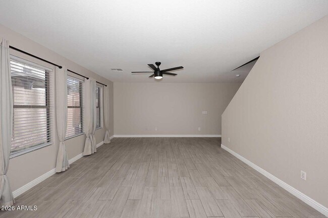 Building Photo - 3249 S Chaparral Rd