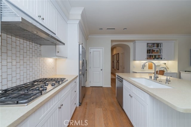 Building Photo - 70 Cipresso