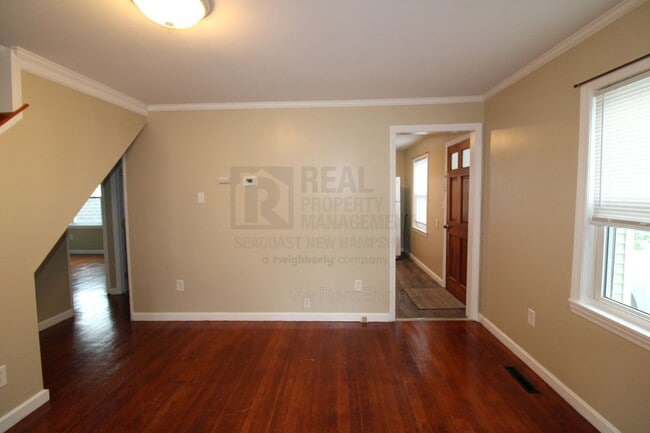 Building Photo - 4 Bicknell St