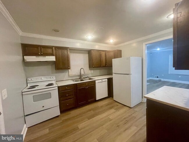 Building Photo - 1517 Rollins Ave