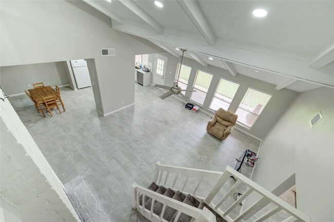 Building Photo - 3046 Wagon Trail Dr