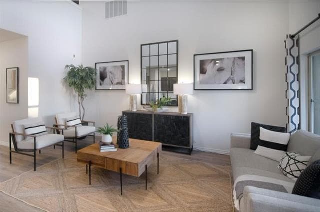 Building Photo - 7312 Seton Pl